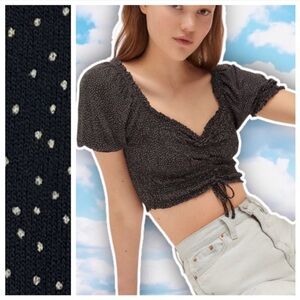 ❤️ URBAN OUTFITTERS UO Shay Cinched Polka Dot Puff Sleeve Crop Top Regency Retro